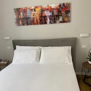Belltower Elegans Guest house Rome
