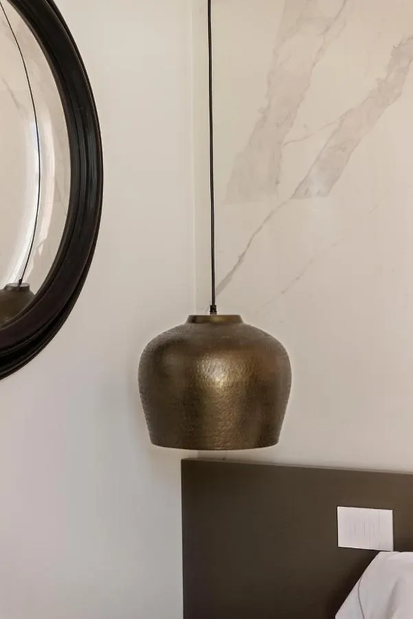 Le Palmette Suites كالياري