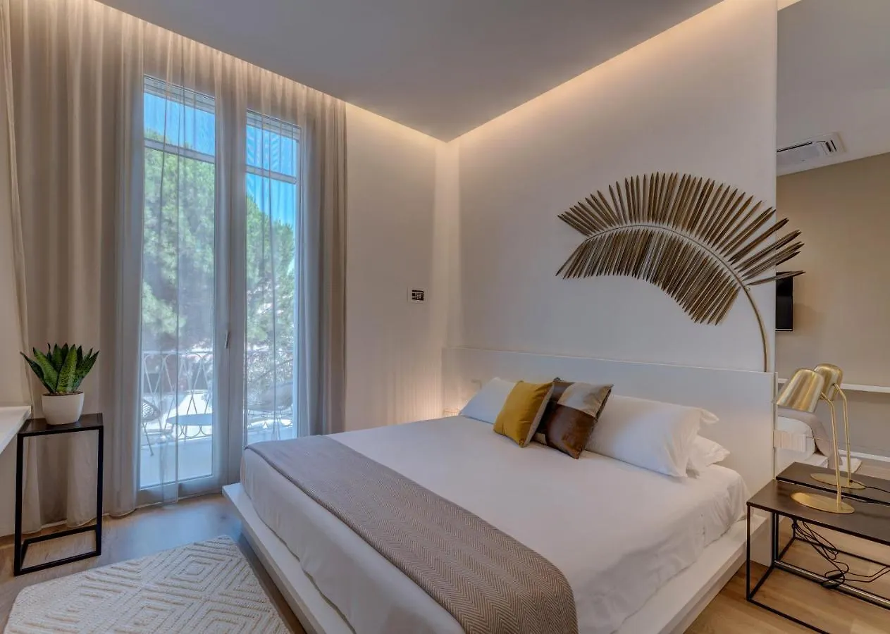 بيت ضيافة Le Palmette Suites كالياري