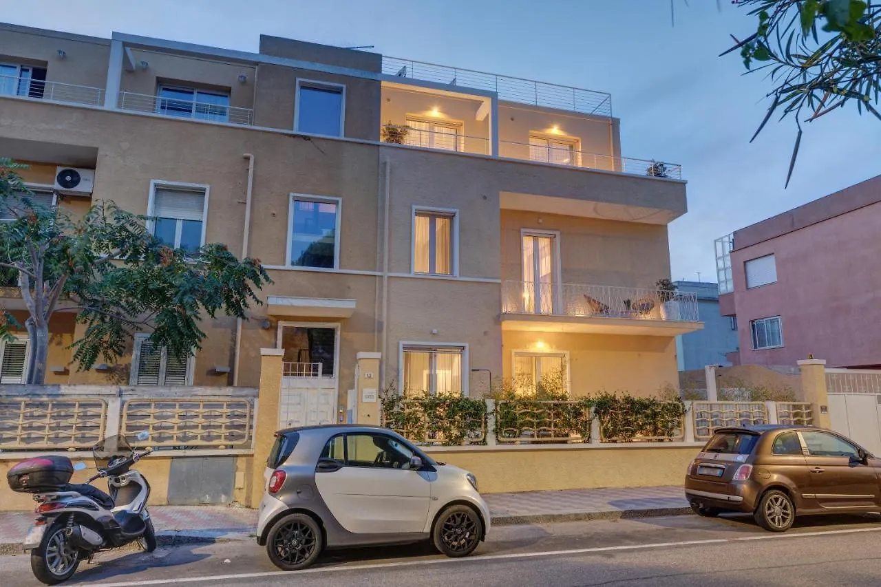 Le Palmette Suites كالياري 0*,