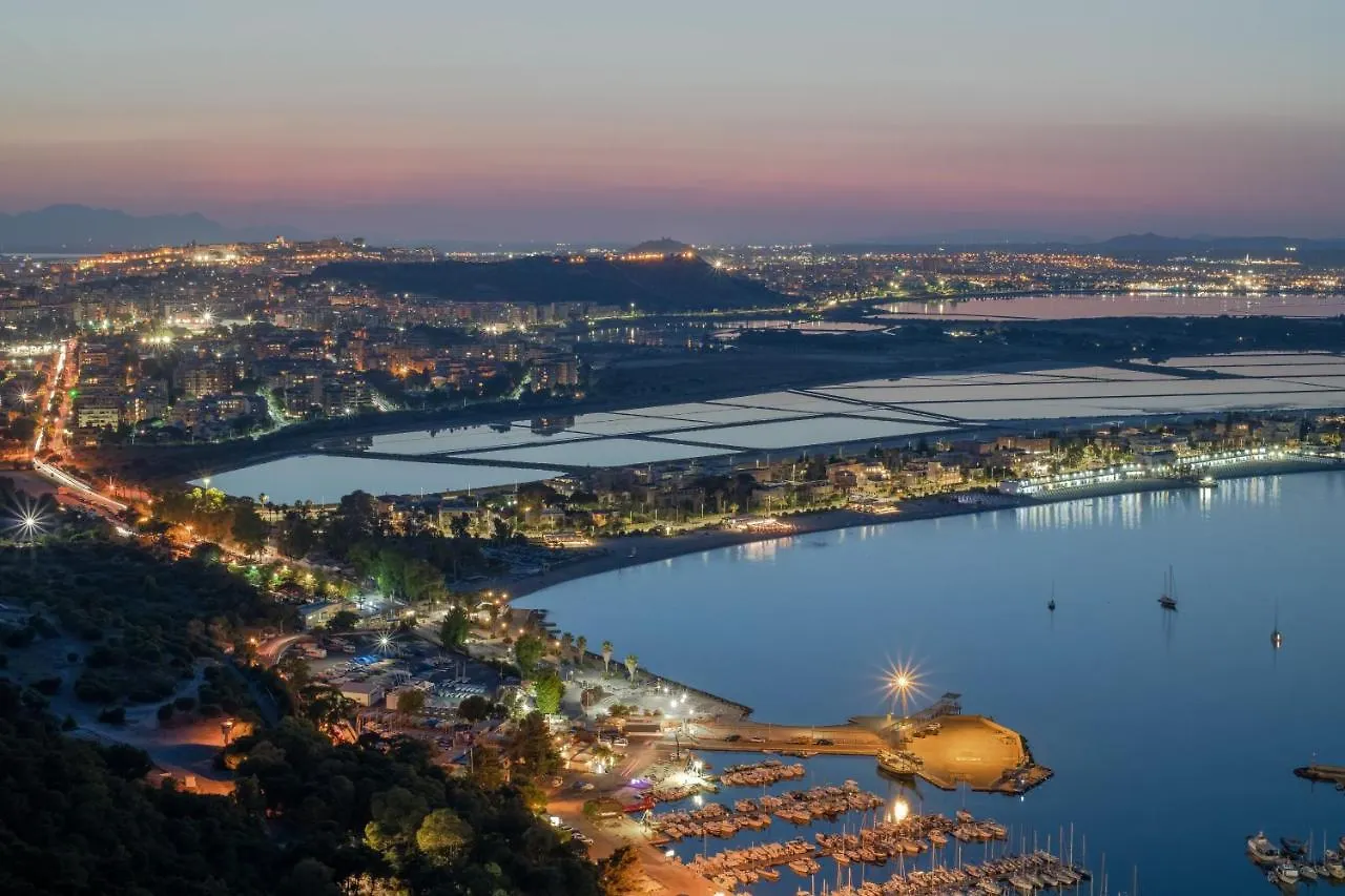 Le Palmette Suites Cagliari 0*,  Italy